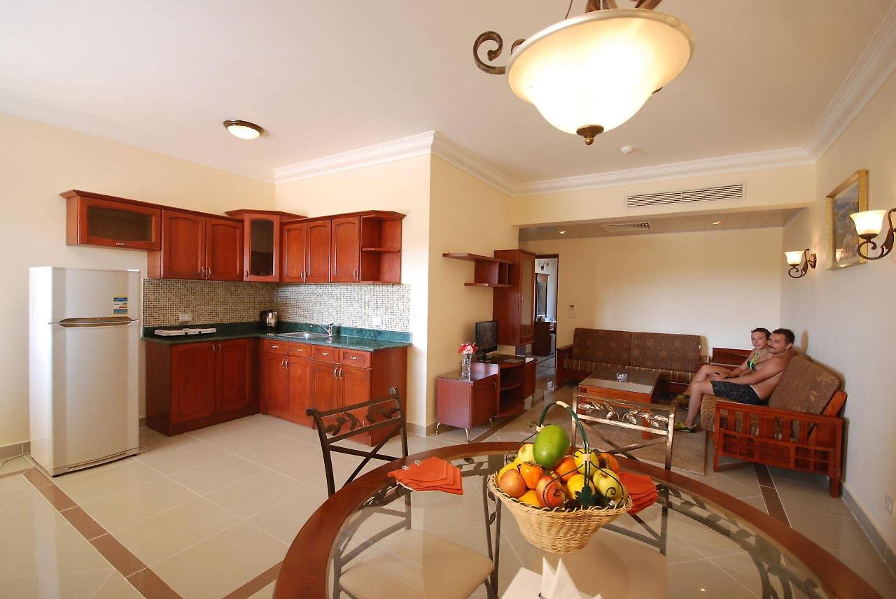 Life Resort Coral Hills El Qoseir Екстериор снимка